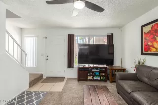 Photo #4: 6262409 Listing 