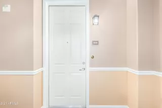 Photo #1: 6262608 Listing