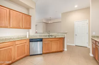 Photo #6: 6262608 Listing