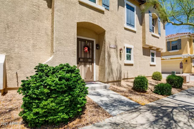 MLS: 6262732 Condo For Sale