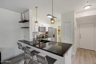 Photo #4: 6262737 Listing