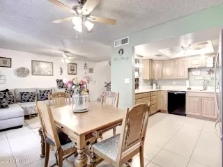 Photo #2: 6263020 Listing 