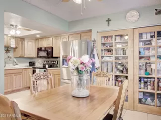 Photo #4: 6263020 Listing 