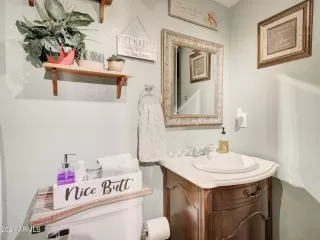 Photo #5: 6263020 Listing 