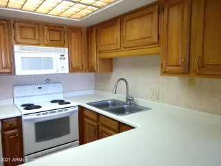 Photo #5: 6263034 Listing