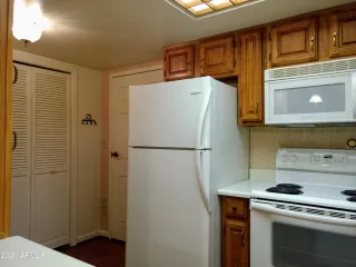 Photo #6: 6263034 Listing