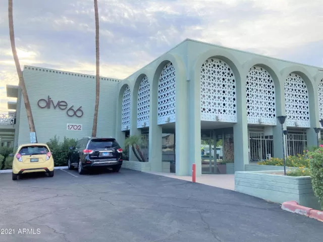 MLS: 6263126 Condo For Sale