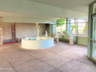 Photo #2: 6263133 Listing 