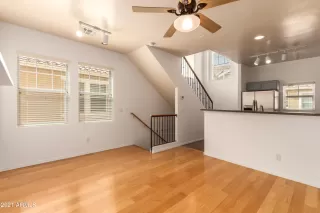 Photo #5: 6263277 Listing 