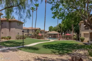 Photo #4: 6263342 Listing