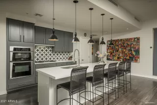 Photo #5: 6263633 Listing 