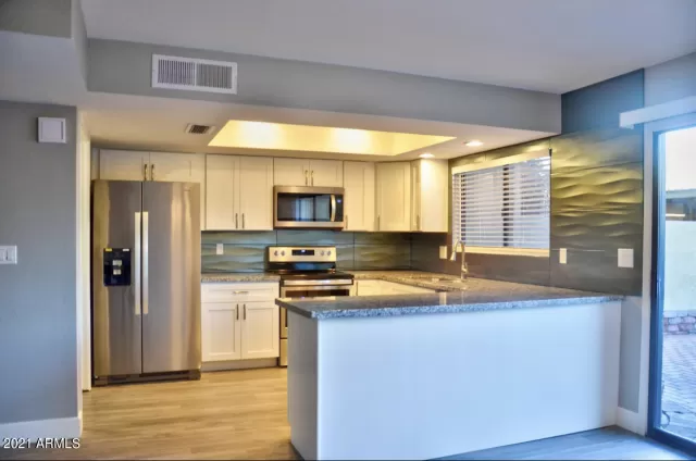 MLS: 6263640 Condo For Sale