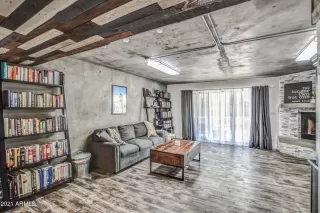 Photo #3: 6263696 Listing