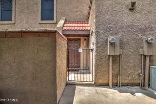 Photo #5: 6263696 Listing