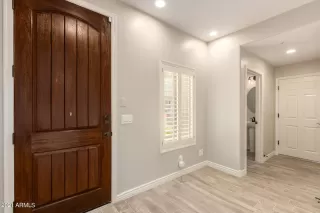 Photo #5: 6263724 Listing 