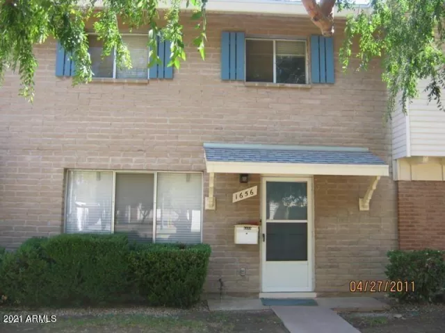 MLS: 6263734 Condo For Sale