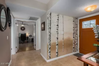 Photo #5: 6263988 Listing 