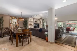 Photo #6: 6263988 Listing 