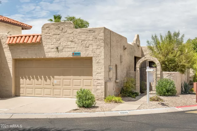 MLS: 6264073 Condo For Sale