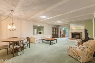 Photo #3: 6264073 Listing