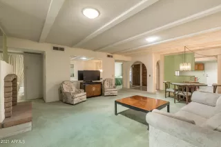 Photo #4: 6264073 Listing