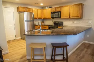 Photo #5: 6264114 Listing 
