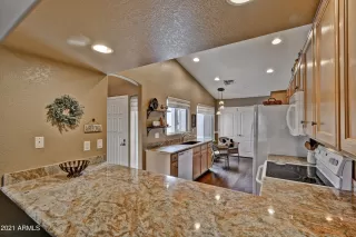 Photo #3: 6264151 Listing