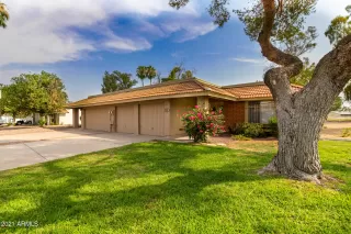 Photo #2: 6264202 Listing 