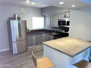 Photo #3: 6264209 Listing 