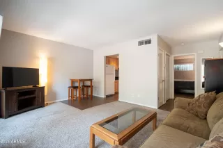 Photo #2: 6264270 Listing