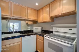 Photo #3: 6264270 Listing