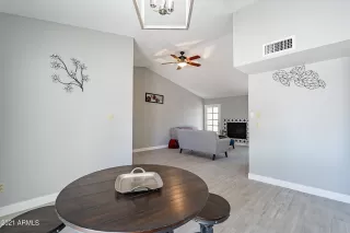 Photo #3: 6264303 Listing 