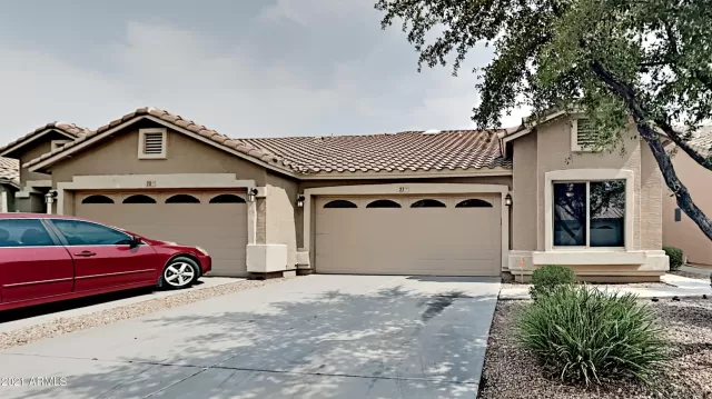 MLS: 6264358 Condo For Sale