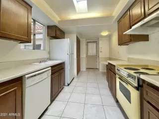 Photo #6: 6264372 Listing 