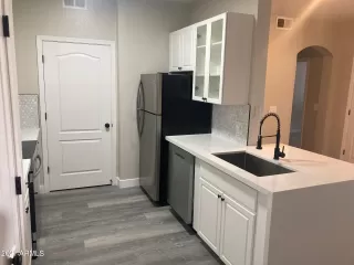 Photo #3: 6264381 Listing