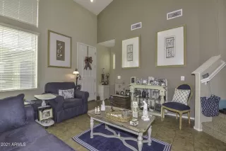 Photo #6: 6264388 Listing