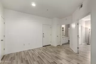 Photo #6: 6264738 Listing