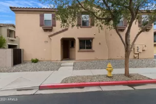 Photo #4: 6264746 Listing