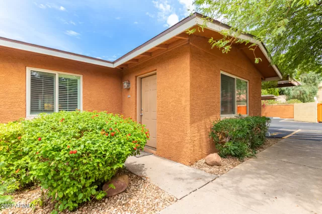 MLS: 6264823 Condo For Sale