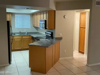 Photo #5: 6264881 Listing