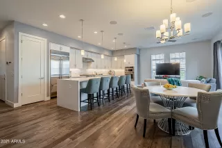 Photo #1: 6264995 Listing