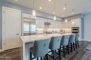 Photo #3: 6264995 Listing