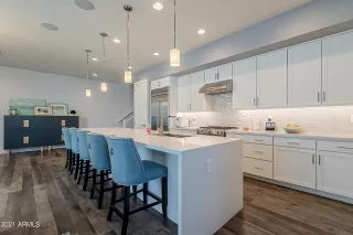 Photo #4: 6264995 Listing