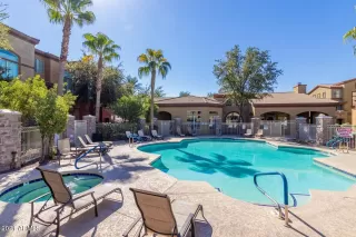 Photo #5: 6264996 Listing 