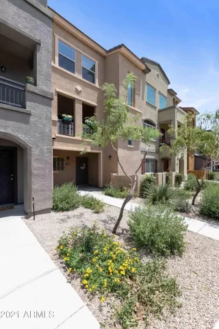 Photo #2: 6265094 Listing