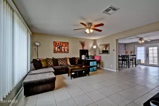 Photo #2: 6265105 Listing