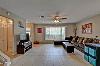 Photo #3: 6265105 Listing