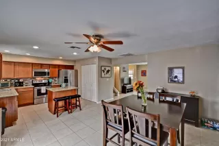 Photo #6: 6265105 Listing