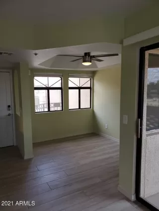 Photo #2: 6265152 Listing