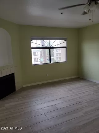 Photo #6: 6265152 Listing